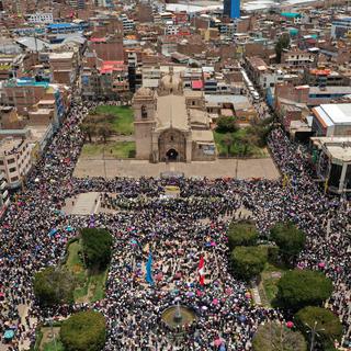 Le Pérou est secoué par des manifestations anti-gouvernementales depuis 40 jours. [EPA - Stringer]