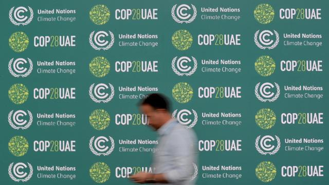 Des centaines d'ONG dénoncent le choix du président de la prochaine COP28 à Dubaï. [Keystone]