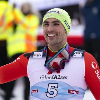 Dimanche 22 janvier: la joie de Daniel Yule après son triomphe dans le slalom de Kitzbühel. [Keystone - Jean-Christophe Bott]