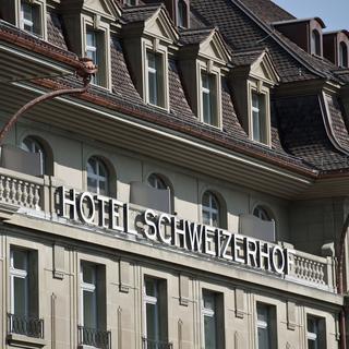 L'hôtel Schweizerhof à Berne, ou le Qatar a fait poser des micros pour espionner la rencontre entre Michael Lauber et Gianni Infantino. [Keystone - Alessandro della Valle]
