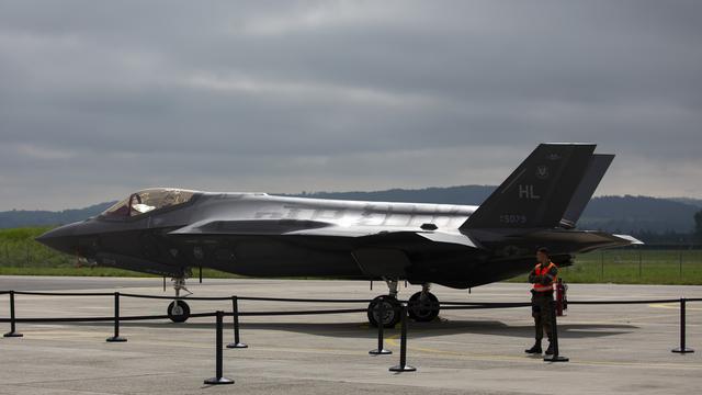 Un F-35A durant un test à Payerne en juin 2019. [Keystone - Peter Klaunzer]