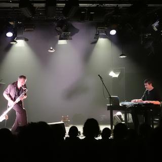 Les musiciens lausannois Arthur Besson et Pierre Audétat sur la scène du Théâtre 2.21 à Lausanne en février 2023. [DR - JP Fonjallaz]