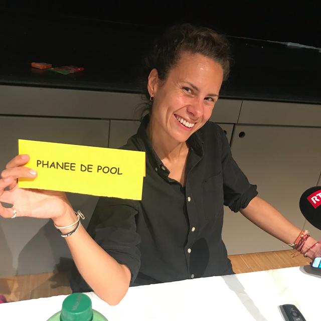 Les Dicodeurs à Troinex du 25 au 29 septembre 2012 (1/5): Invitée: Phanee de Pool, autrice-compositrice-interprète. [RTS]