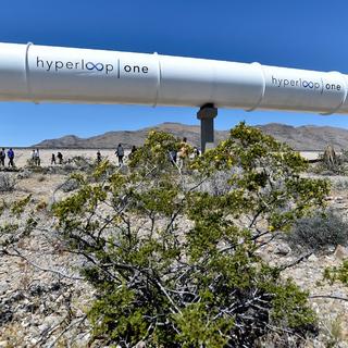 En difficulté, l'entreprise californienne Hyperloop One, une des plus avancées sur le projet d'hyperloop, fermera à la fin de cette année, selon Bloomberg. [afp - David Becker]