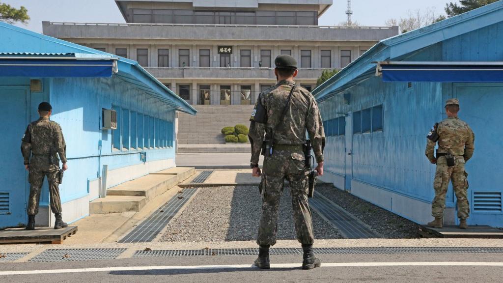 Le site de Panmunjeom est le site le plus probable que cet Américain a choisi de traverser en Corée du Nord, selon un spécialiste. [afp - The Yomiuri Shimbun]