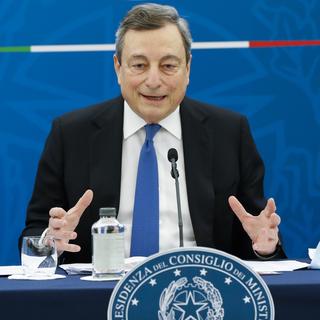 En 2021, Mario Draghi s'était ému de la présence trop importante de l'anglais en Italie. [Keystone - Remo Casilli - Pool via AP]