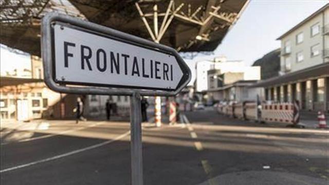 Au Tessin, les premiers effets de l'accord sur les frontaliers italiens se font sentir. [Keystone]