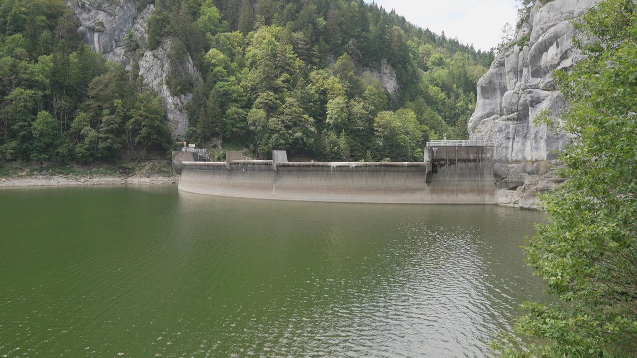 Le barrage du Châtelot sur le Doubs dans le canton de Neuchâtel. [RTS]