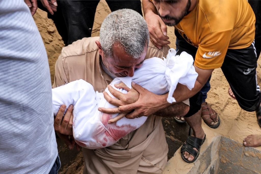 Le nombre de morts dans la bande de Gaza est monté à 1055 mercredi, a indiqué le ministère palestinien de la Santé. [afp - SAID KHATIB]