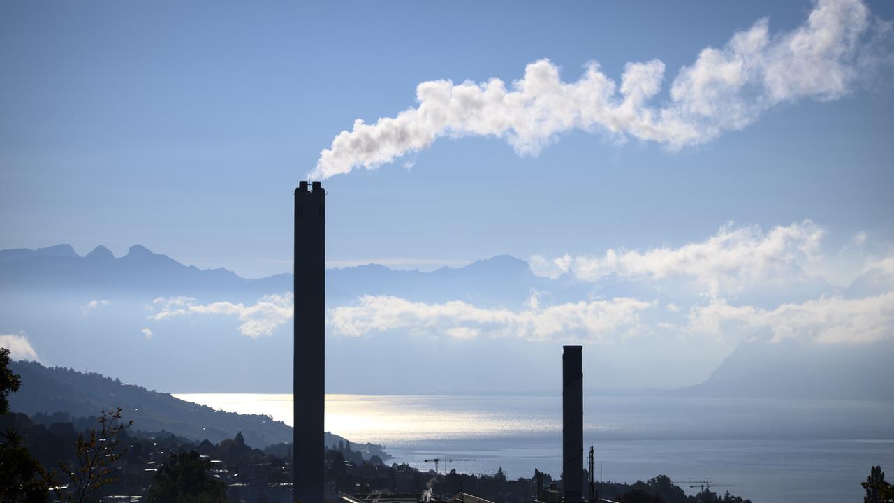 La Suisse a consommé 3,9% d'énergie en moins en 2022. [Keystone - Laurent Gilliéron]