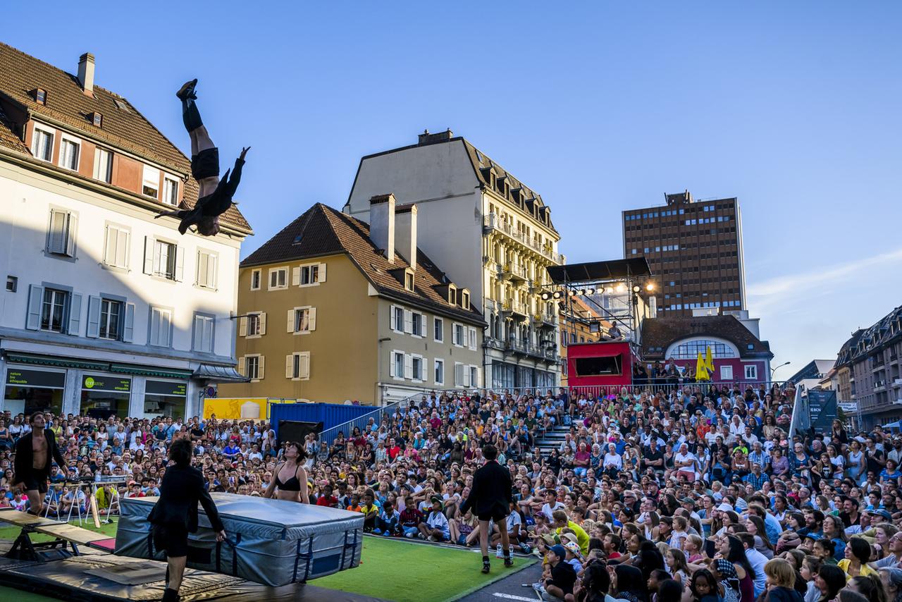 La ville de La Chaux-de-Fonds a décidé d'annuler la Plage des Six Pompes. [Keystone - Jean-Christophe Bott]