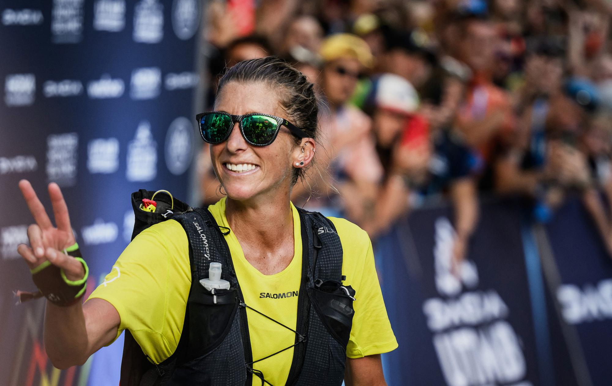 Courtney Dauwalter a remporté pour la troisième fois l'Ultra-trail du Mont-Blanc à Chamonix. [Jeff Pachoud]