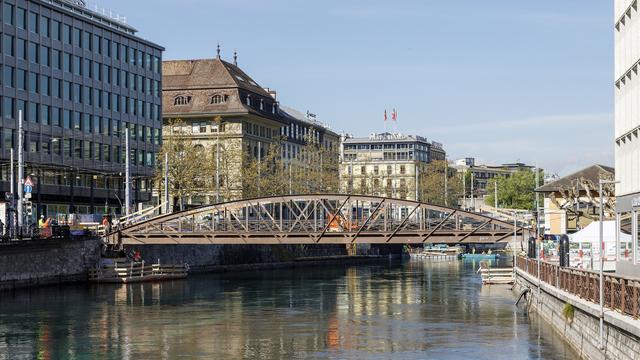 A Genève, l'exode des banques du centre-ville inquiète. [Keystone - Salvatore Di Nolfi]