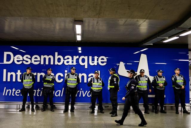 Le retour de Jair Bolsonaro s'est fait sous haute protection policière. [Reuters - Ueslei Marcelino]