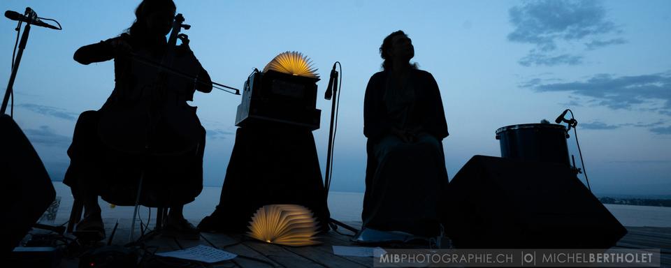 l'association Thelonica pour les Musiques à l'aube 2022: Birds on Wire. [MIBPhotographie.ch - ©Michel Bertholet]