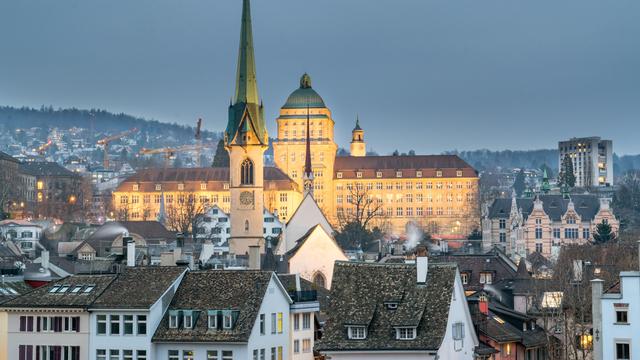 Zurich accueillera une déchetterie plus durable, construite avec des matériaux recyclés, dès 2026. [Pexels - Nate Hovee]