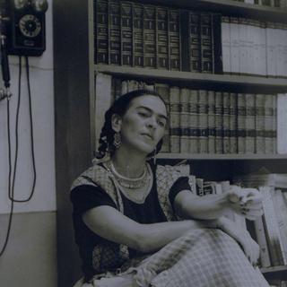 Une vieille photographie de l'artiste peintre Frida Kahlo. [EPA/Keystone - Mario Guzman]