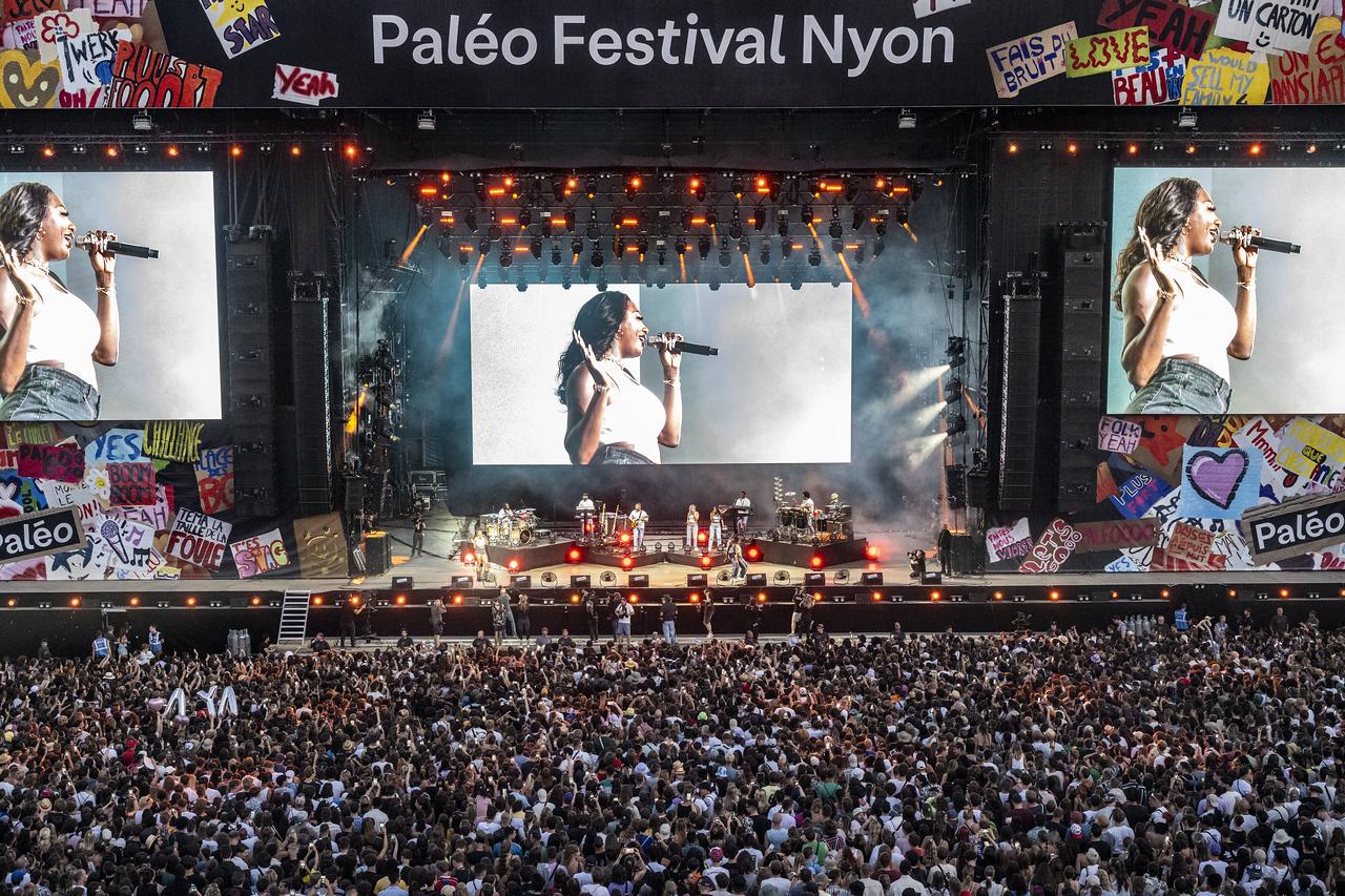 La chanteuse Aya Nakamura sur la Grande scène du Paléo Festival de Nyon, le 22 juillet 2023. [Paléo 2023 - Anne Colliard]
