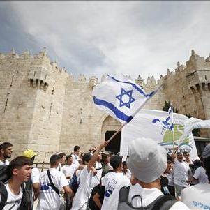 La traditionnelle "marche des drapeaux" à Jérusalem se tiendra dans un contexte de haute tension. [Keystone]
