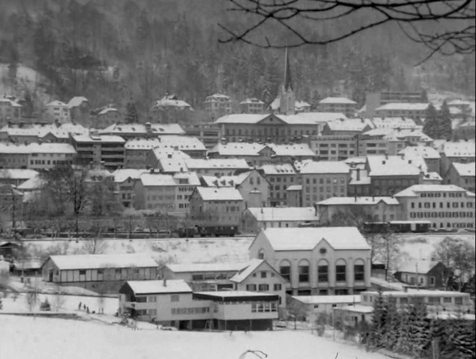 Le calme de l'hiver à Saint-Imier en 1972. [RTS]