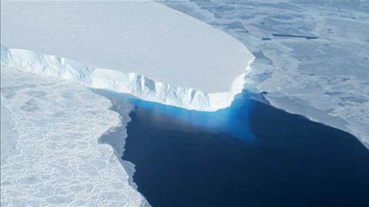 L'Arctique pourrait être privé de glace de mer en été dès les années 2030. [Keystone]