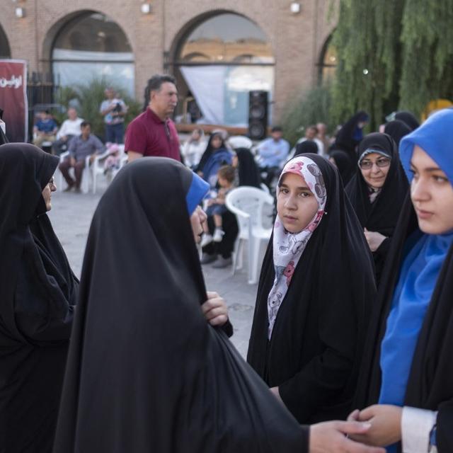 Des Iraniennes dans la ville de Qazvin, près de Téhéran. [afp - Morteza Nikoubazl / NurPhoto]