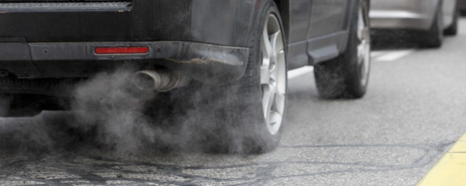 Les gaz d'échappement d'un moteur. [Keystone - Salvatore di Nolfi]