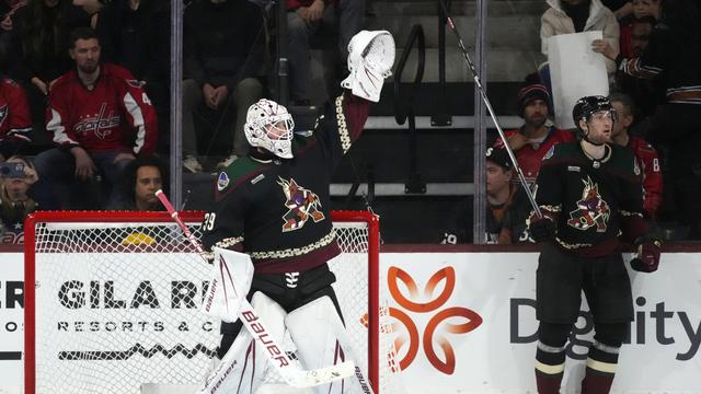 Janis Moser (à droite) et Arizona Coyotes traversent une période faste. [Ross D. Franklin]