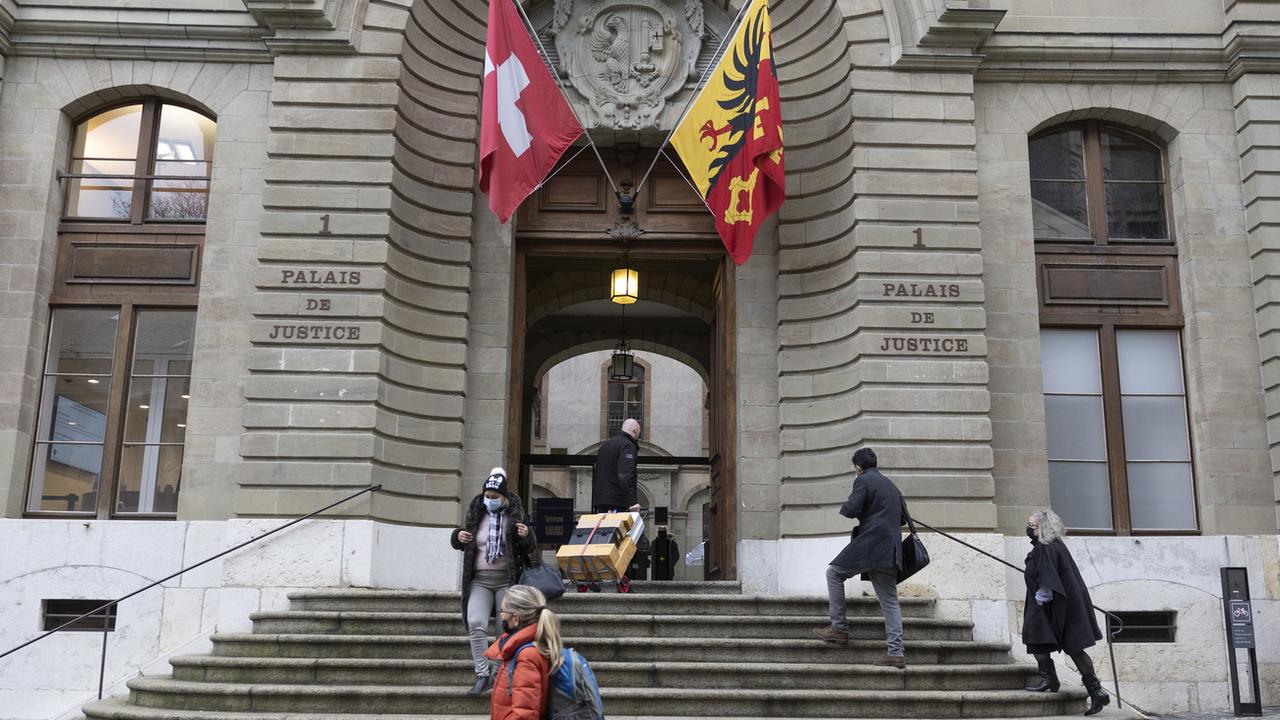 L'entrée du Palais de justice à Genève (image d'illustration). [Keystone - Salvatore Di Nolfi]