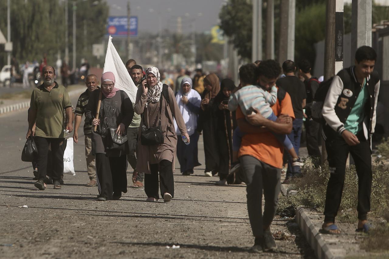 Israel accepte de faire des "pauses" quotidiennes de plusieurs heures, dit Washington. [AP photo - Mohammed Dahman]