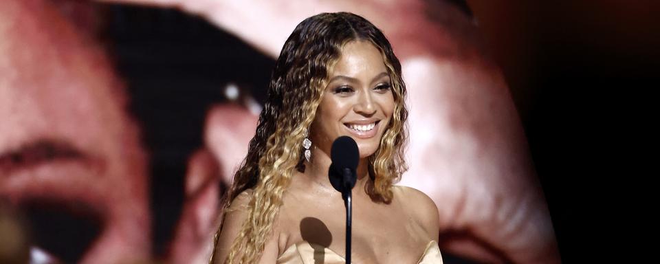 Beyoncé est devenue l'artiste la plus couronnée de tous les temps aux Grammy Awards, à Los Angeles. [AFP - Emma McIntyre]