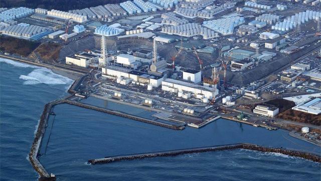 Vue aérienne de la centrale de Fukushima. [Keystone]