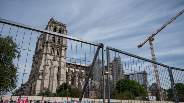 La cathédrale Notre-Dame de Paris devrait rouvrir à la fin de l'année 2024. [AFP - Riccardo Milani / Hans Lucas]