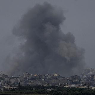 Bombardement à Gaza le 17.10.2023. [AP Photo/Keystone - Ariel Schalit]