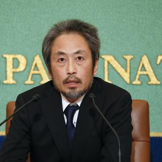 Le journaliste japonais Junpei Yasuda avait du s'excuser publiquement dans son pays après avoir été retenu en otage pendant plus de 3 ans par un groupe d'opposants syriens. [Keystone/EPA - Kimimasa Mayama]