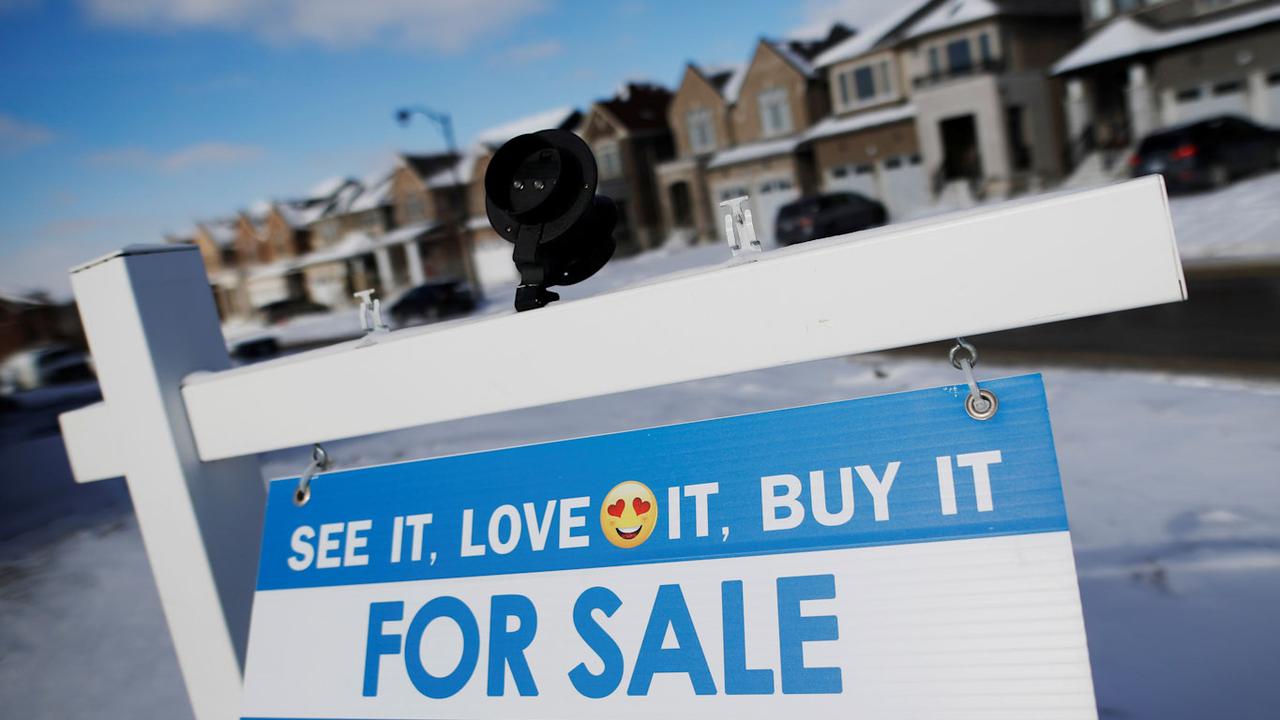 Le gouvernement canadien espère stabiliser un marché immobilier en surchauffe. [Reuters - Mark Blinch]