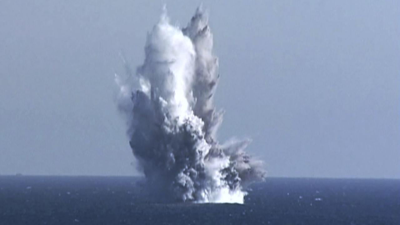 Une image fournie par le gouvernement nord-coréen montrant une explosion sous-marine. [Korean Central News Agency - Korean Central News Agency]