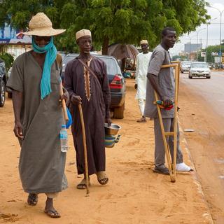 Après le coup d'État, la crainte d'une intervention militaire est réelle au sein de la population du Niger (image d'illustration). [Keystone/EPA - Issifou Djibo]