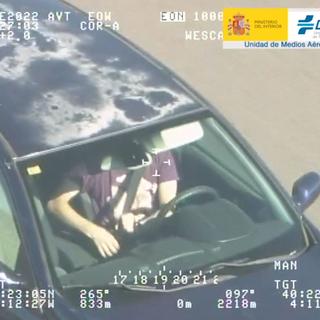 Les drones de la police espagnole peuvent contrôler si la ceinture est mise pendant que vous roulez [DGT]