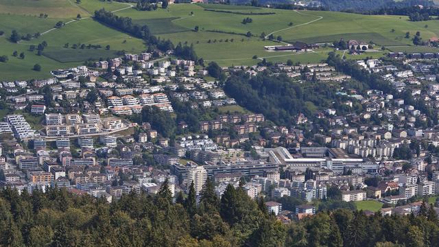 Le taux d'intérêt de référence des loyers reste inchangé en Suisse. Image d'illustration [KEYSTONE - Gaetan Bally]