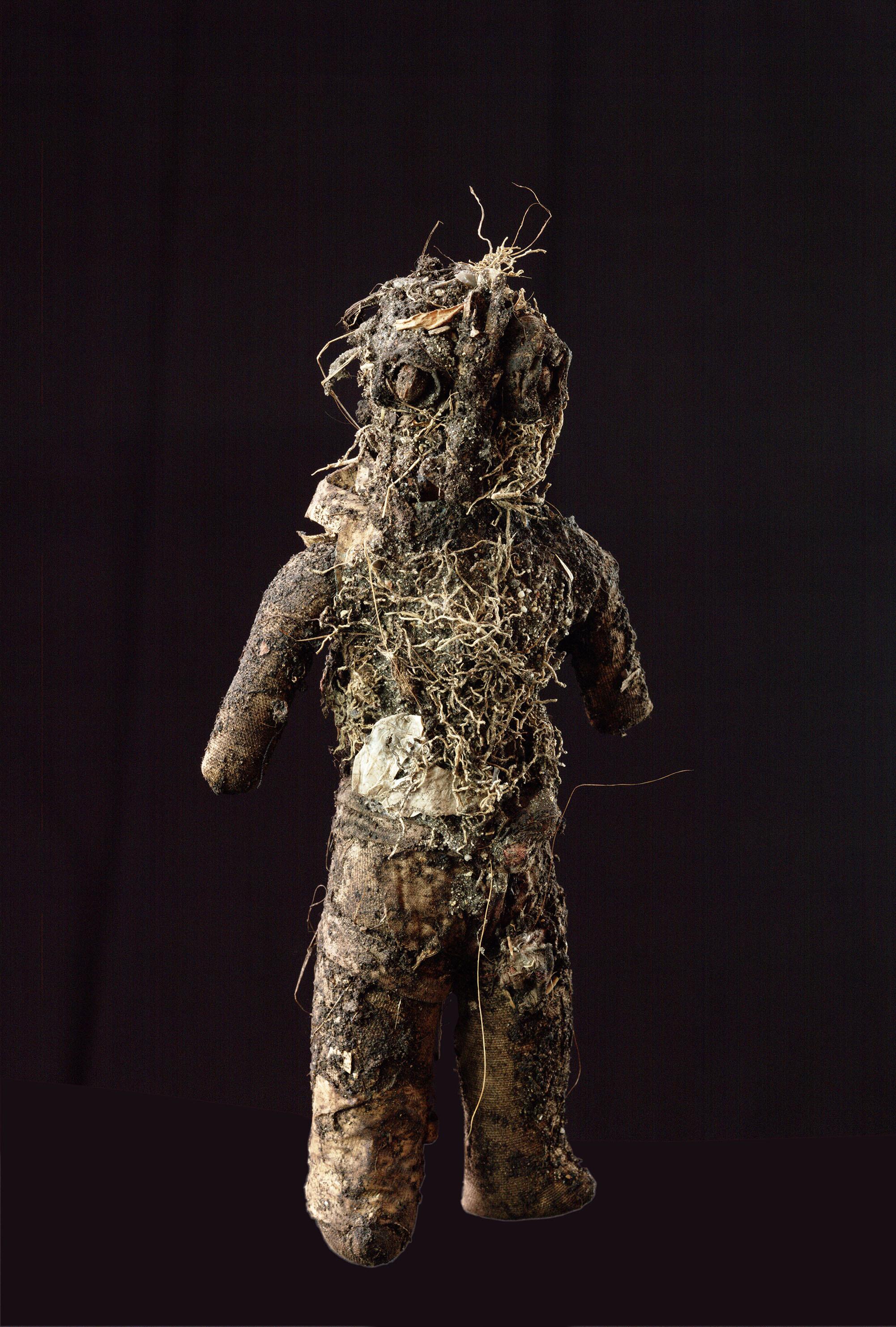Une poupée réalisée par Michel Nedjar entre 1980 et 1982. [Collection de l'Art Brut, Lausanne.]