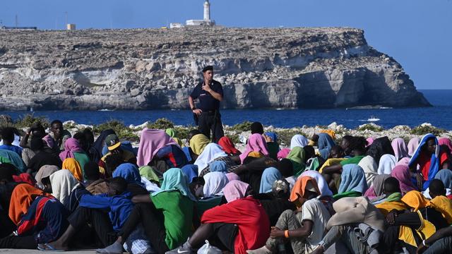 Pourquoi tant de migrants arrivent en Italie? [Keystone / Epa Ansa / Ciro Fusco]