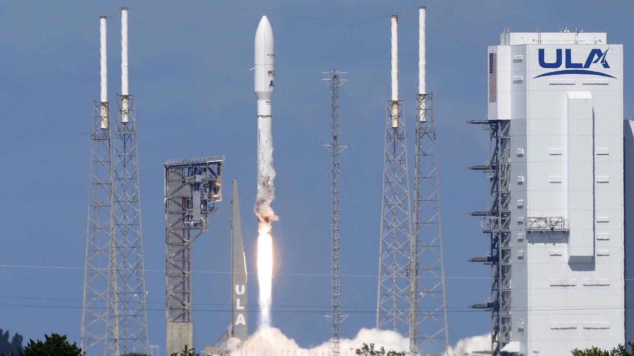 Les premiers satellites de la constellation Kuiper d'Amazon ont été lancé le 6 octobre [AP Photo - Terry Renna]