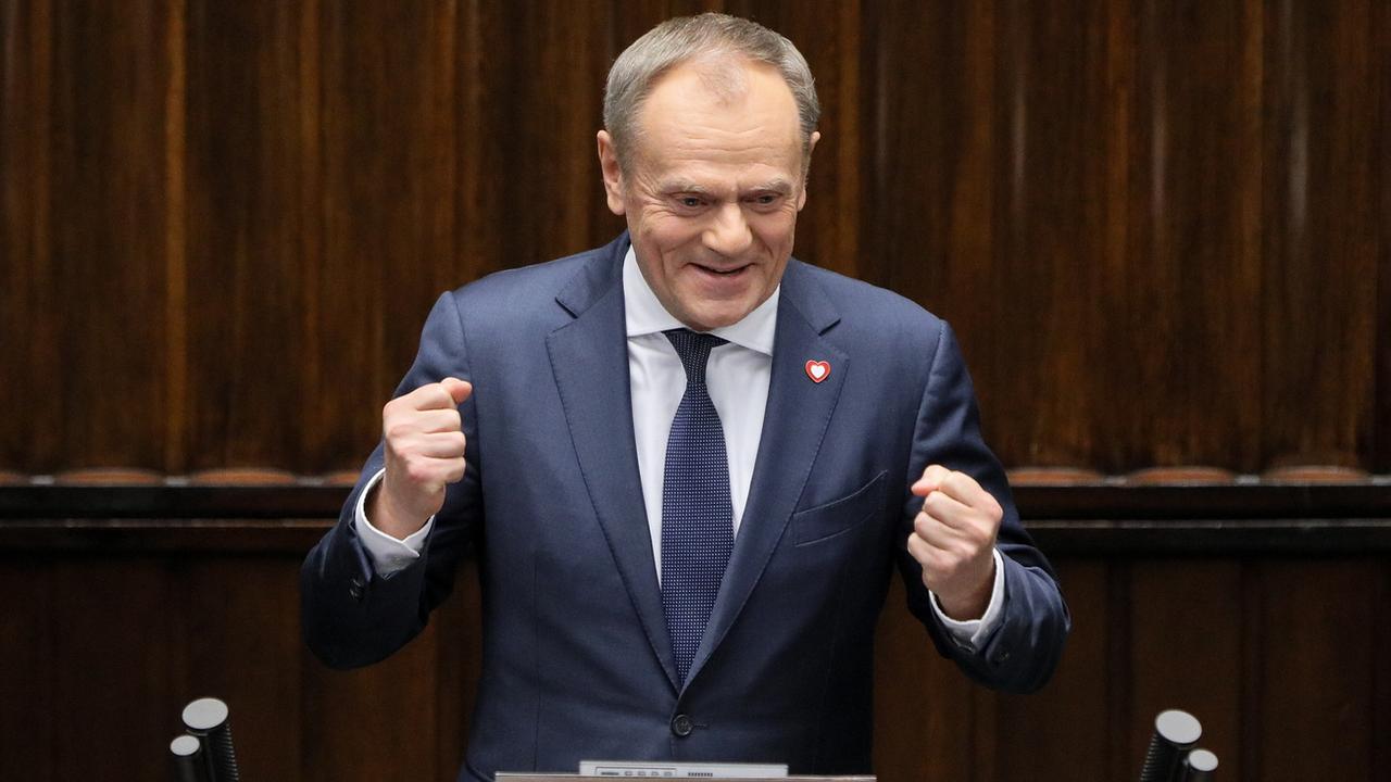 Donald Tusk, chef de file des pro-européens, devient le nouveau Premier ministre polonais. [Keystone - Pawel Supernak]