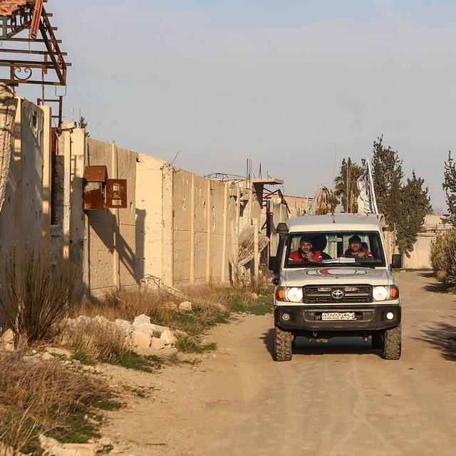 De nouvelles manifestations ont eu lieu lundi dans le sud de la Syrie sous contrôle du régime. [Keystone]