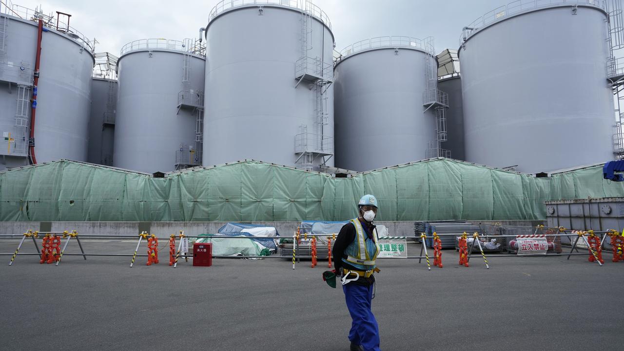 Pyongyang dénonce le feu vert de l'AIEA pour rejeter l'eau de Fukushima. [Keystone - Hiro Komae]