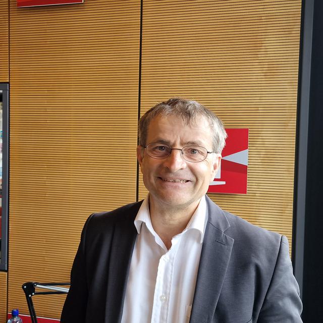 Jakob Zinsstag, professeur au Swiss TPH et spécialiste One Health. [RTS - Huma Khamis]