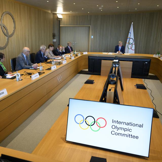 Le CIO a ouvert la porte à un retour des athlètes russes. [Keystone - Laurent Gillieron]