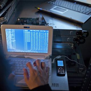 Le groupe de hacker pro-russe "No Name" a revendiqué une attaque contre plusieurs sites en ligne de l'administration fédérale et de la Confédération suisse (image d'illustration). [KEYSTONE - Gaetan Bally]