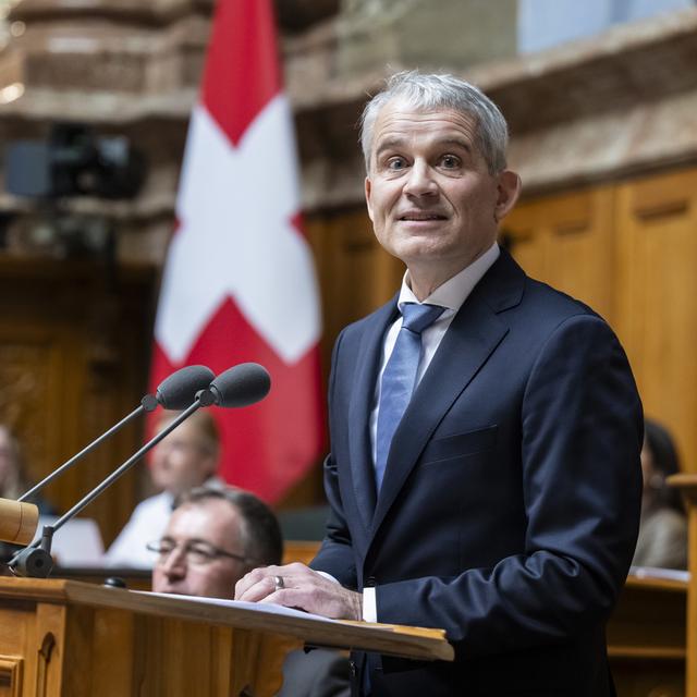 Beat Jans durant son discours après son élection au Conseil fédéral. [Keystone - Peter Schneider]